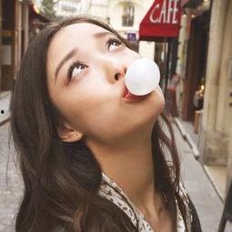 梵梵吃瓜网红拍照不露脸,神秘面纱下的瓜界传奇 第3张 梵梵吃瓜网红拍照不露脸,神秘面纱下的瓜界传奇 第3张